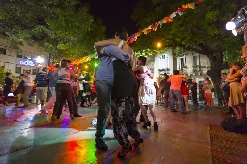 group tango